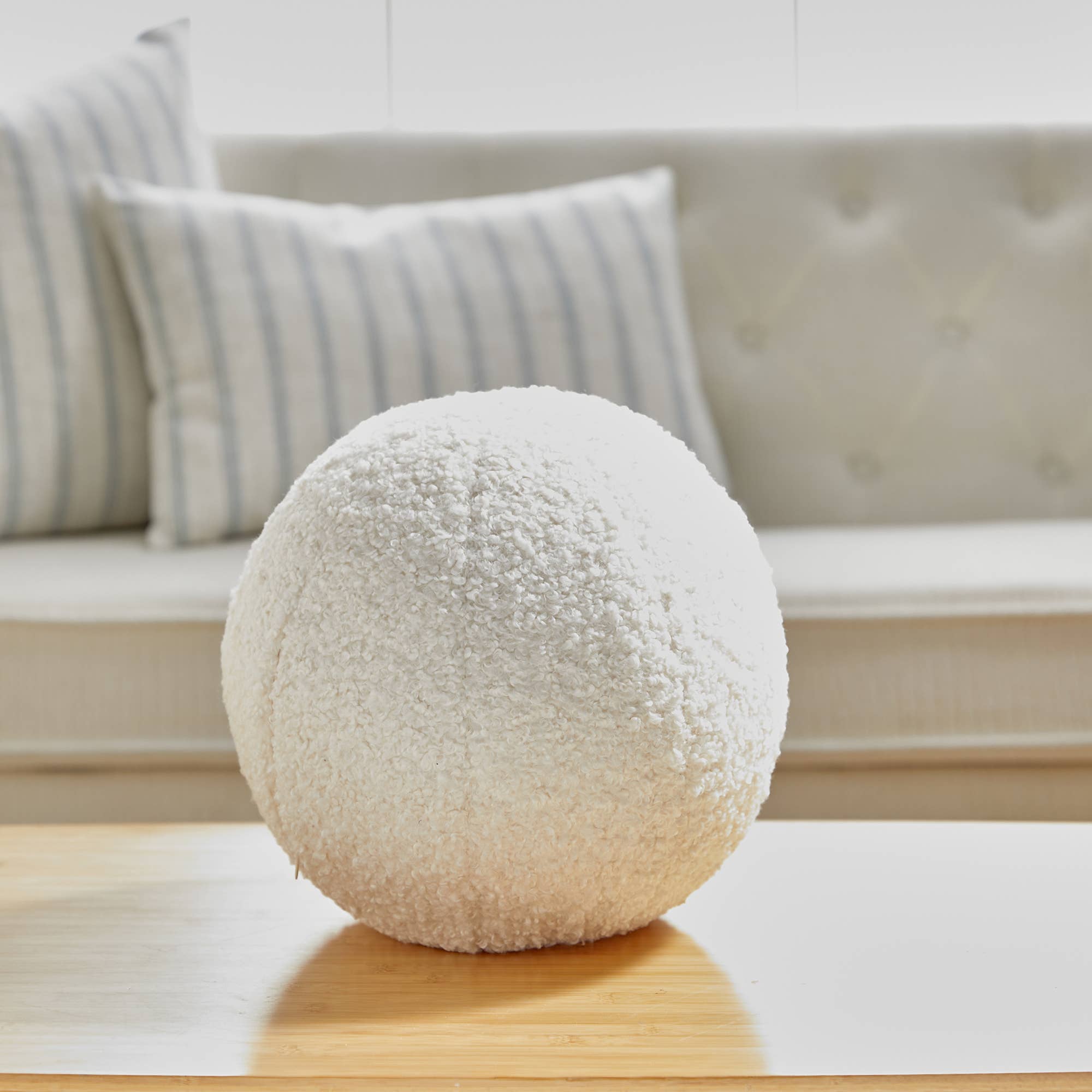 Medium Pebble Pillow, Ivory